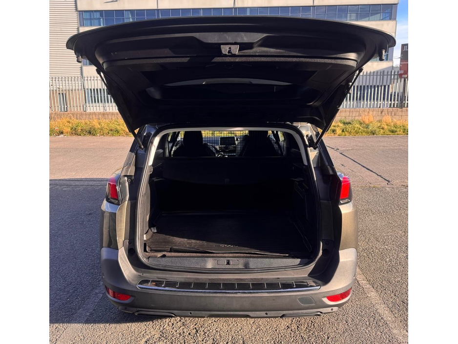 2020 Peugeot 3008 5008 Van Commercial €16,219