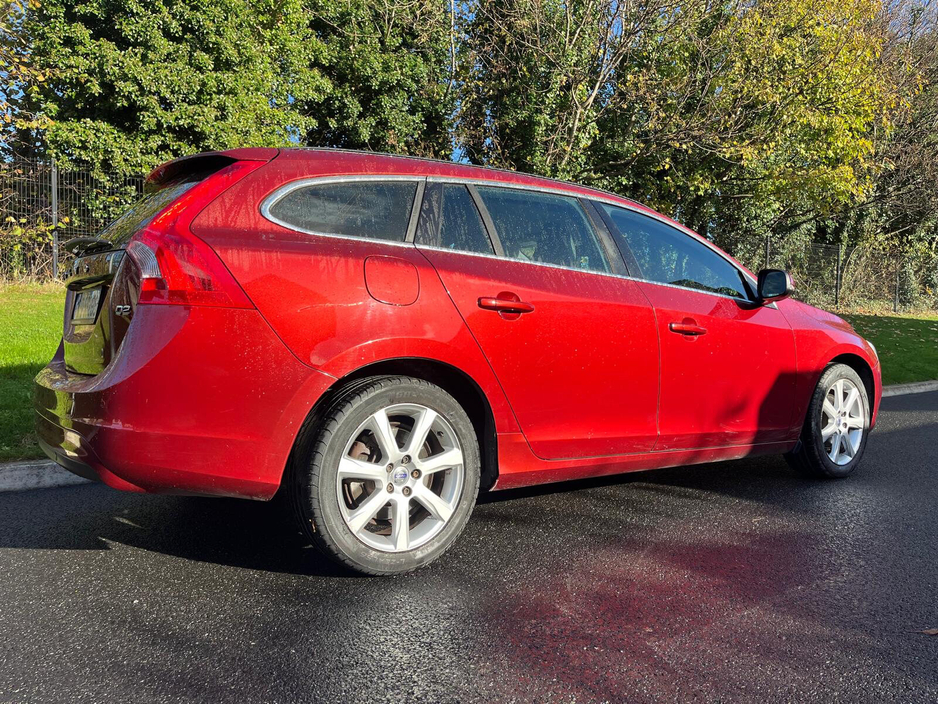 2016 Volvo V60 D2 (120hp) SE €9,450
