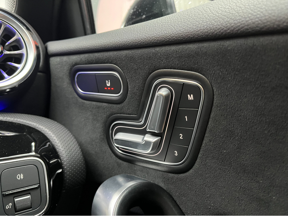 2022 Mercedes-Benz A Class - image 11