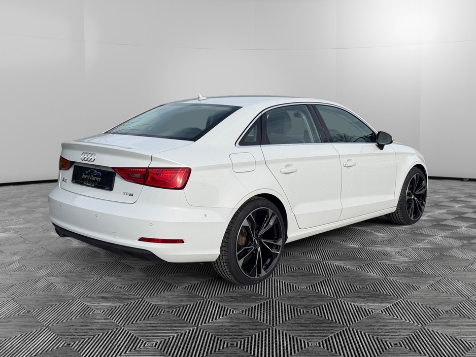 2015 Audi A3 Saloon - image 5