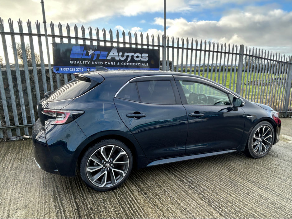 2019 Toyota Corolla Sport Hybrid 1.8 €19,995