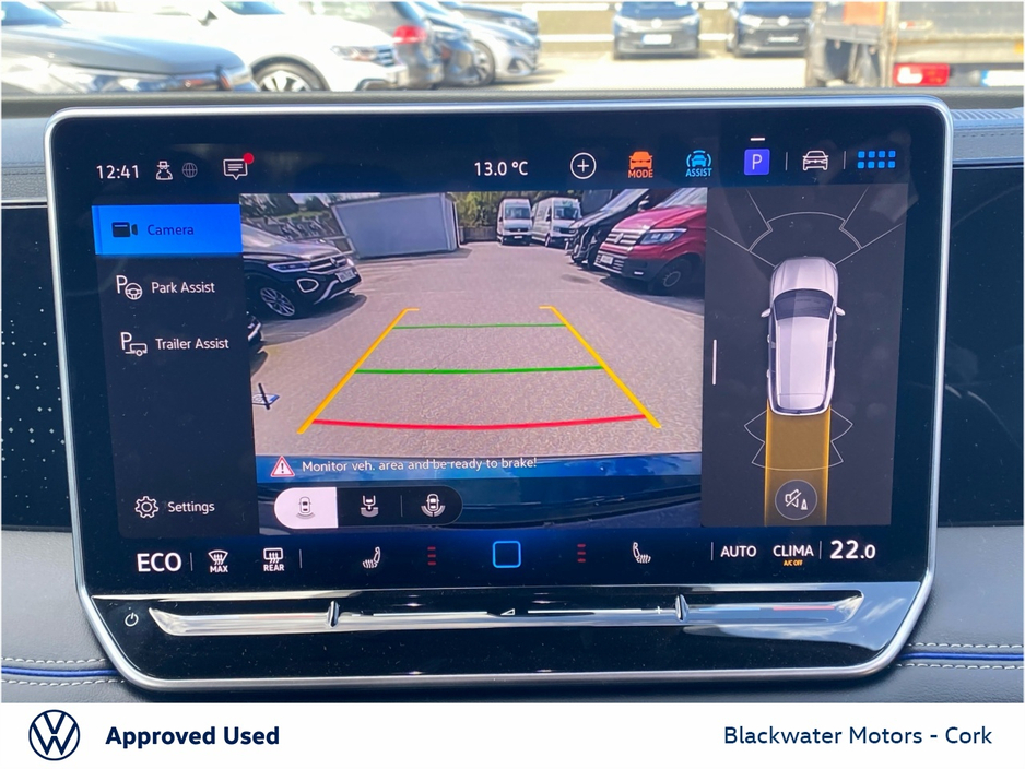 2025 Volkswagen Tiguan - image 17