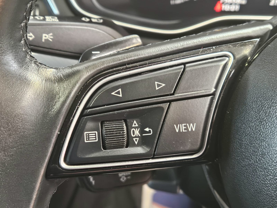 2022 Audi A4 - image 8