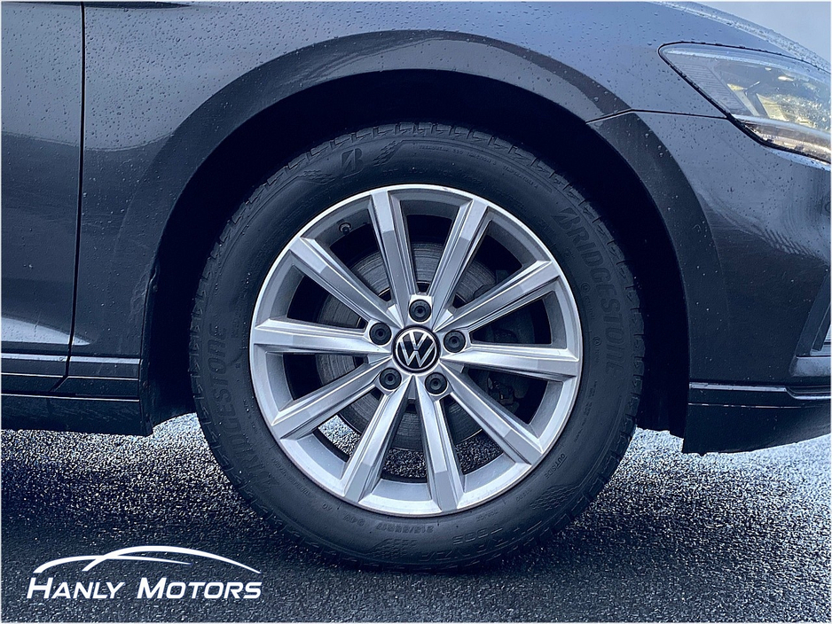 2022 Volkswagen Passat BUSINESS 2.0 TDI MANUAL 6SPEED FWD 150 4DR €25,995