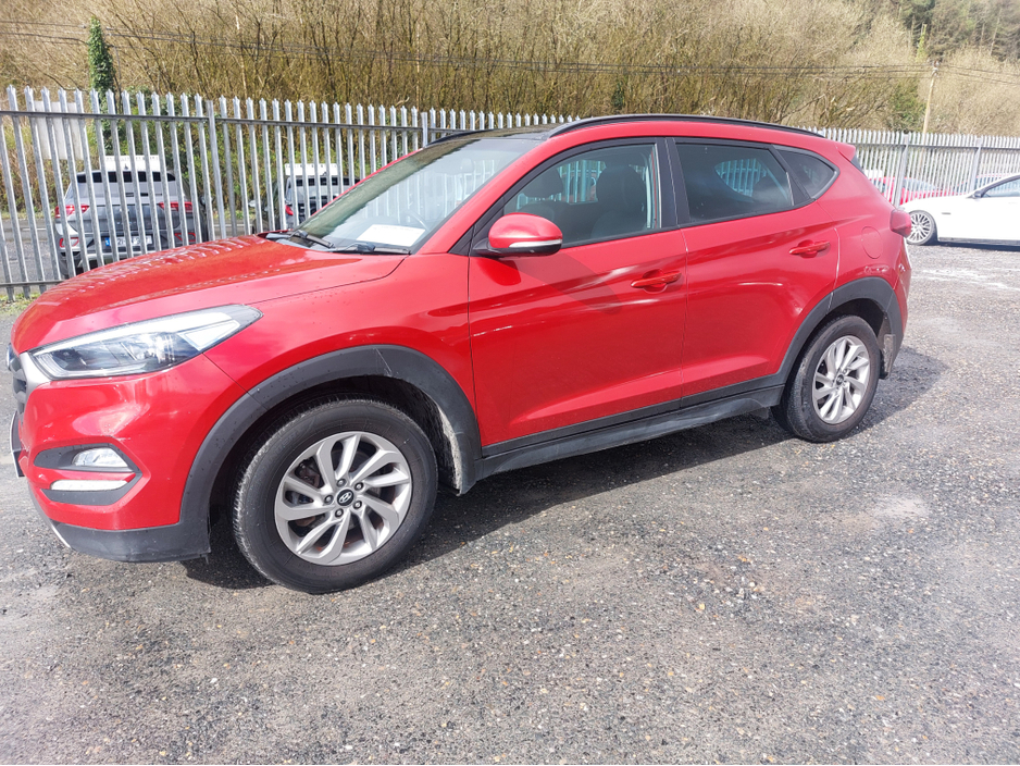 2016 Hyundai Tucson - image 6