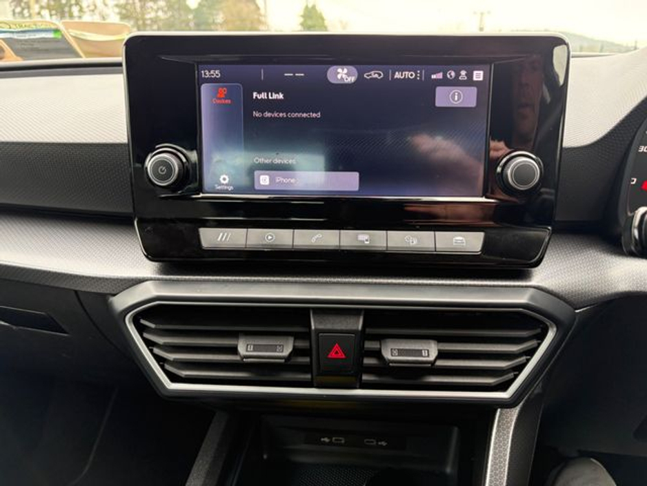 2021 SEAT Leon - image 16