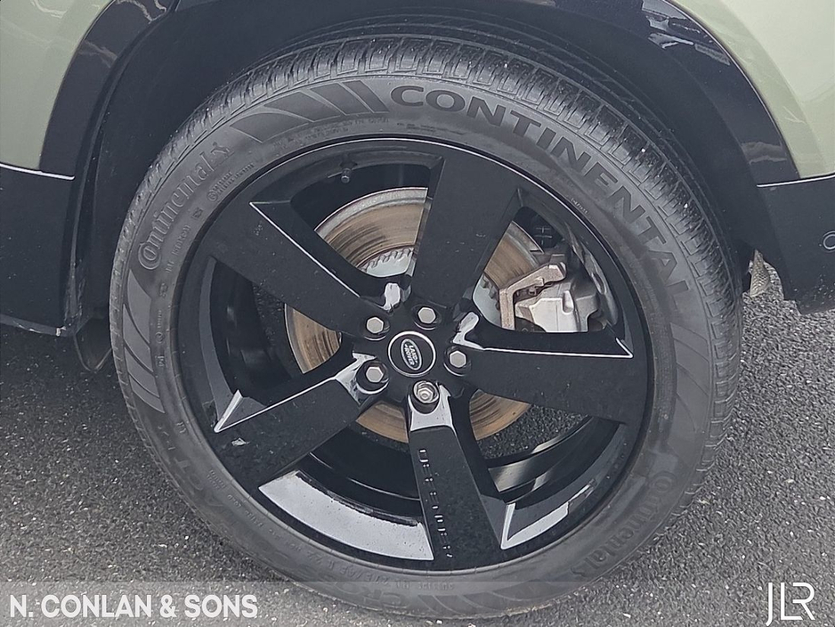 2025 Land Rover Defender 110 PHEV X-DYNAMIC HSE *MAIN LAND ROVER DEALER* €115,950