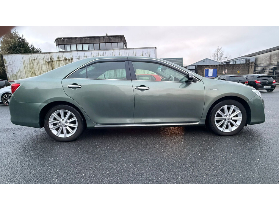 2013 Toyota Camry  €12,000