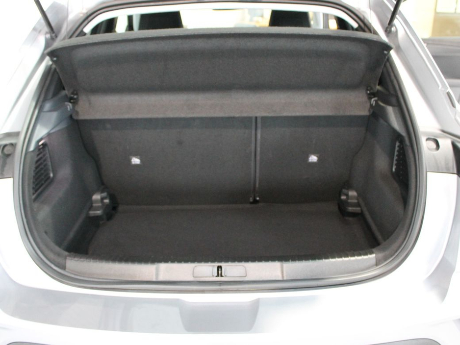 2022 Opel Mokka - image 14