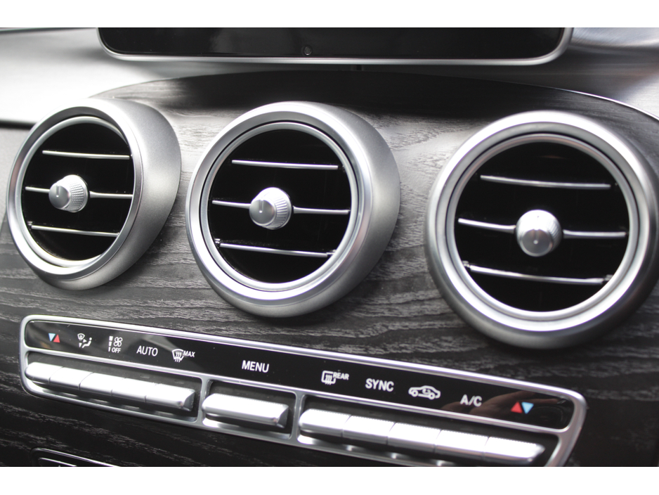 2018 Mercedes-Benz C Class - image 14