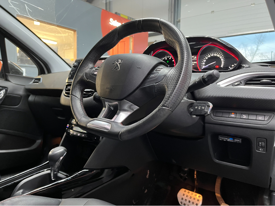 2017 Peugeot 2008 €12950 2017 PEUGEOT 2008 GT LINE 1.2 AUTOMATIC / CRUISE CONTROL / REVERSE CAMERA AND MORE €12,950