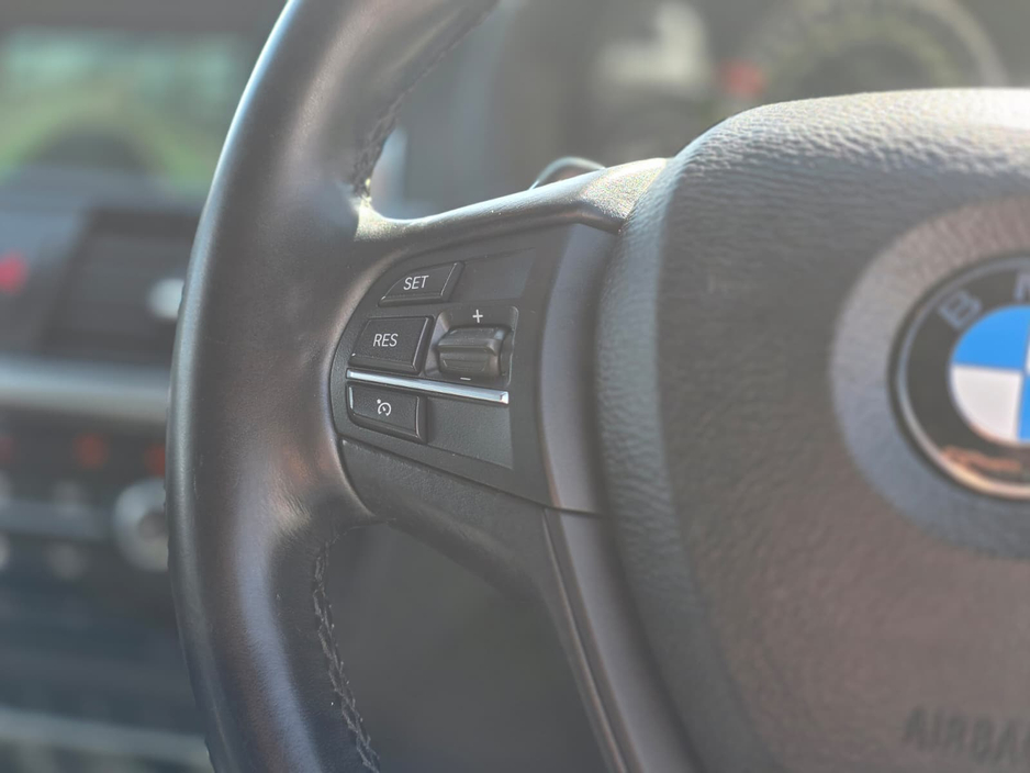 2016 BMW X4 - image 14