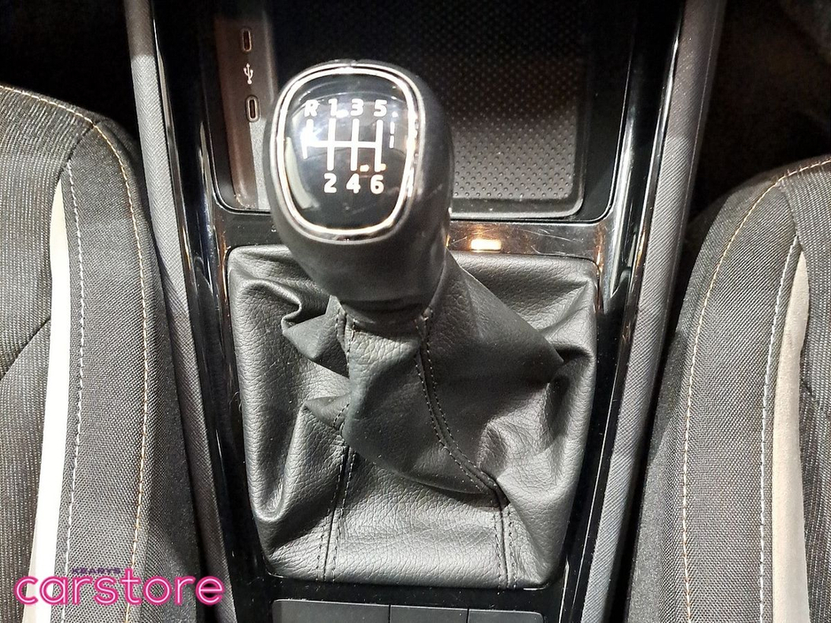 2020 Skoda Kamiq - image 15