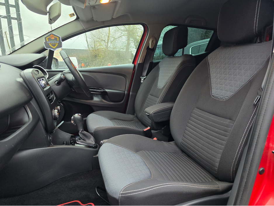 2016 Renault Clio - image 16