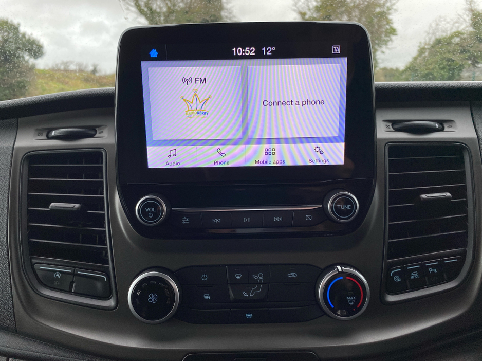 2021 Ford Transit Custom - image 12