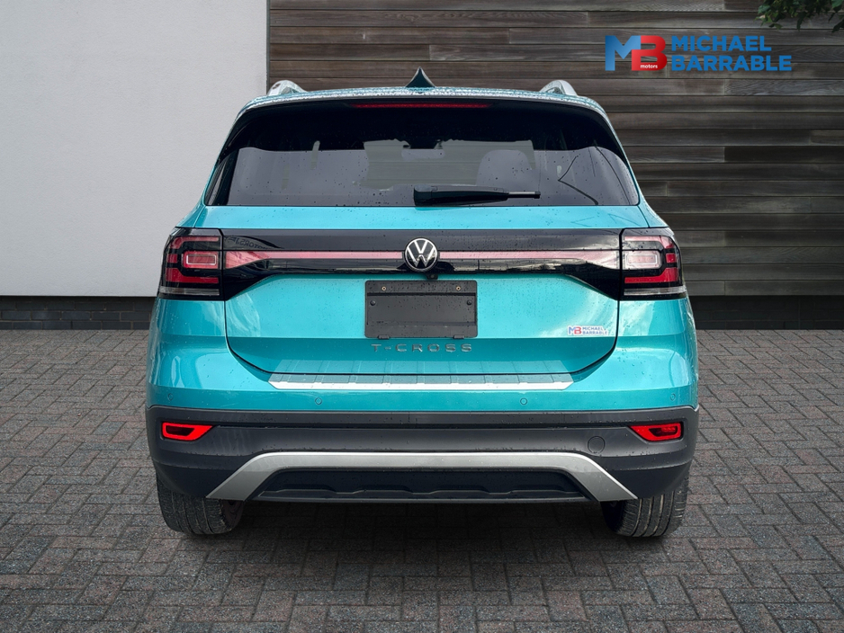 2020 Volkswagen T-Cross - image 12