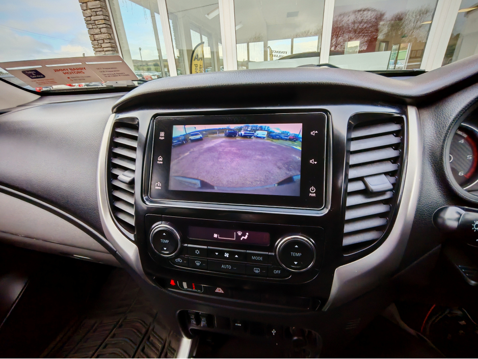 2019 Mitsubishi L200 manual €20,900