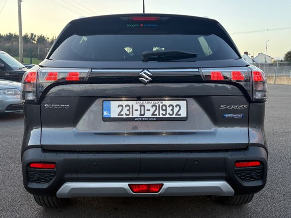 2023 Suzuki SX4 - image 7