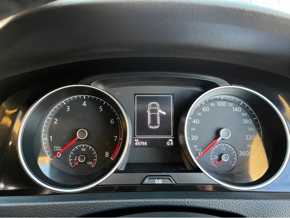 2015 Volkswagen Golf HIGHLINE AUTOMATIC 1.4 PETROL //KEYLESS ENTRY//ADAPTIVE CRUISE CONTROL//REVERSE CAMERA// €14,950