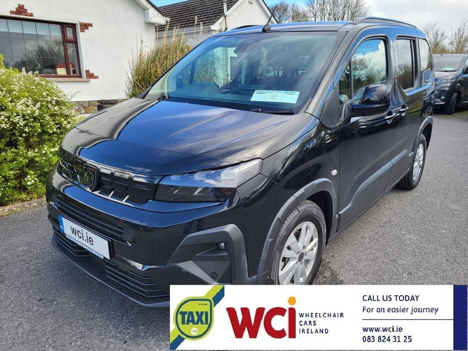 2026 Peugeot Rifter - image 6