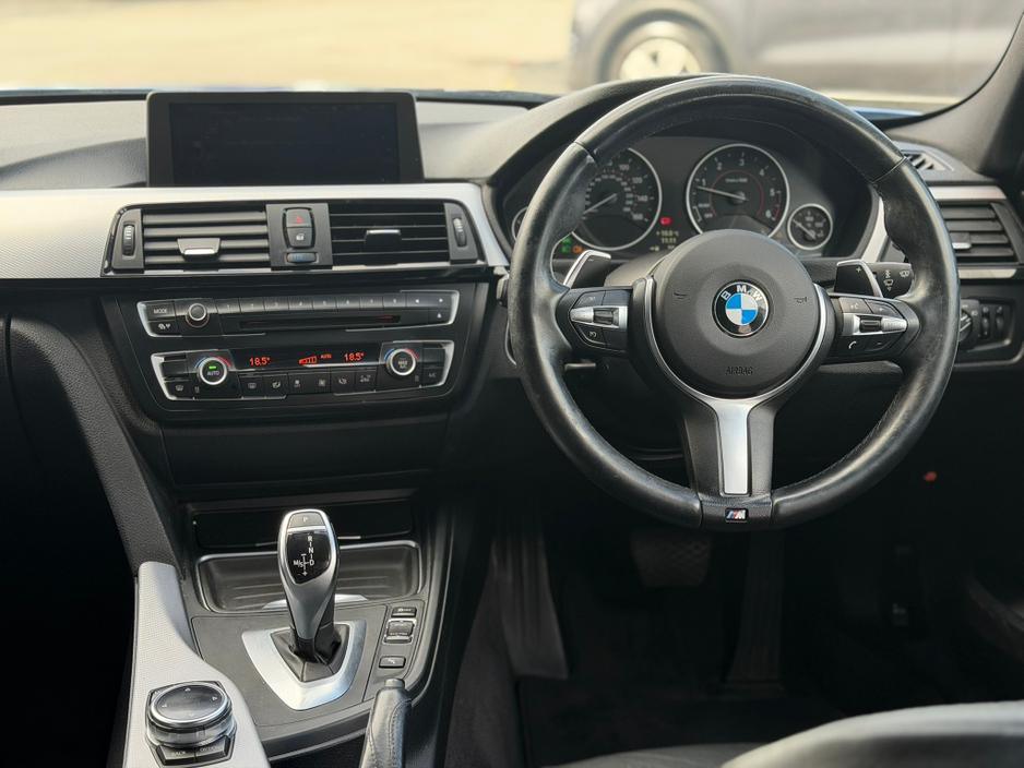2014 BMW 3 Series - image 13