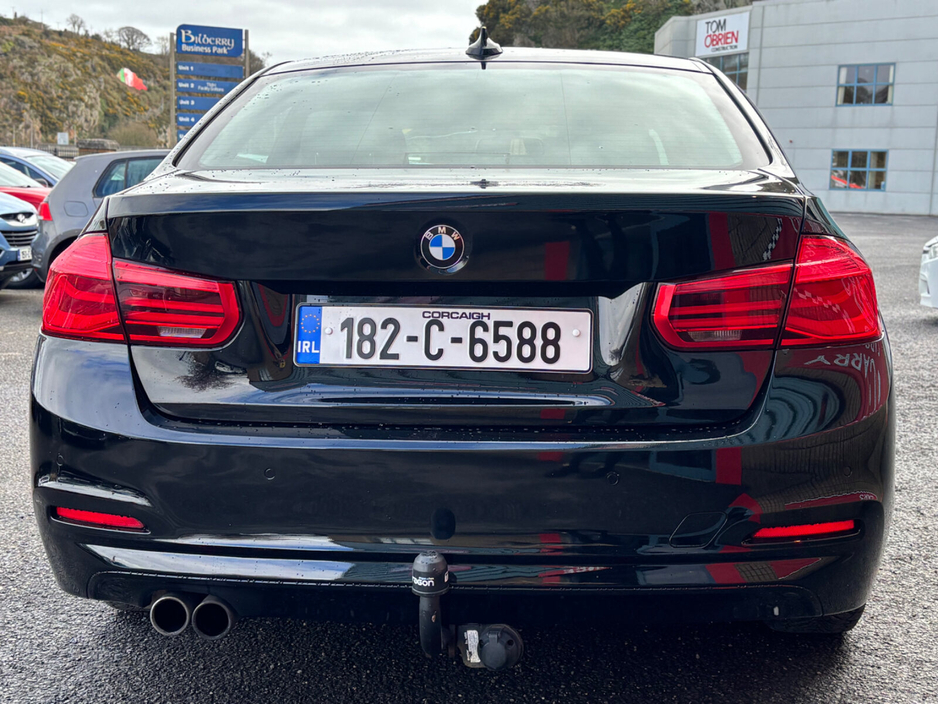2018 BMW 3 Series - image 16