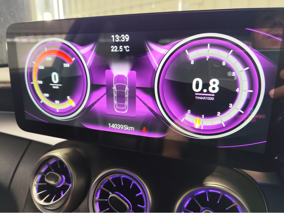 2017 Mercedes-Benz C Class - image 28