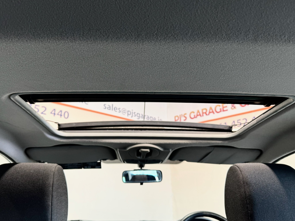 2007 Ford Fiesta - image 7