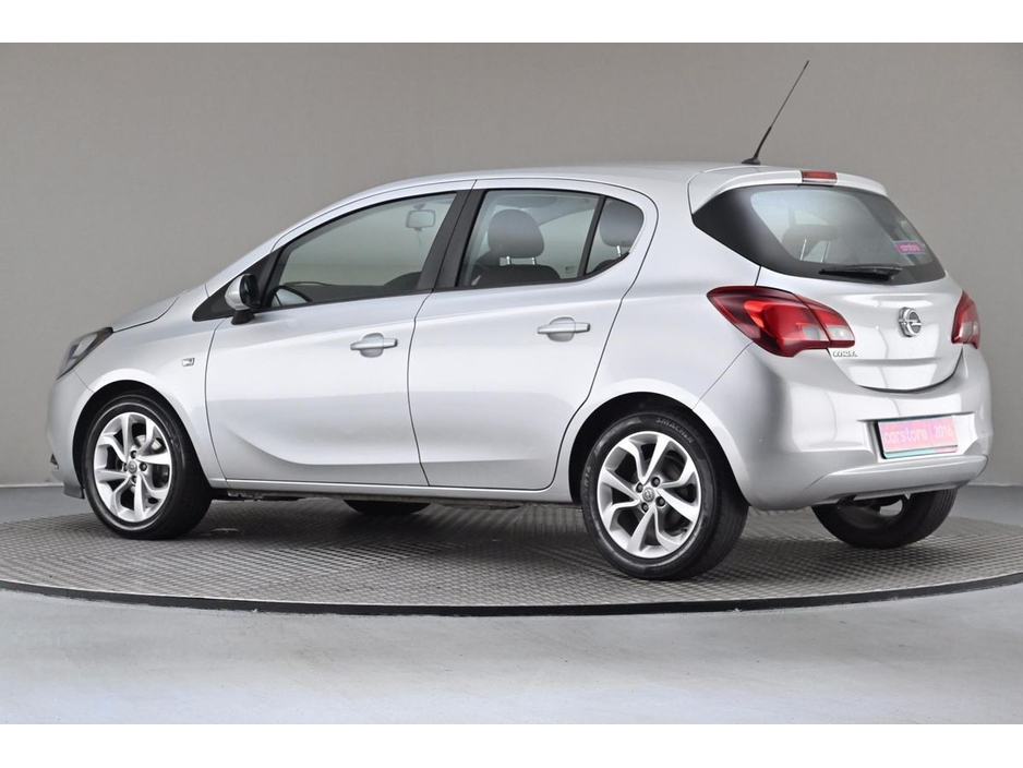 2016 Opel Corsa - image 6