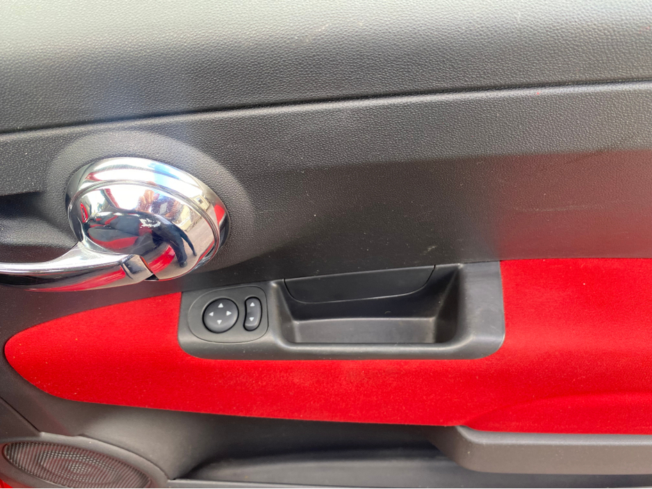 2017 Fiat 500 - image 14