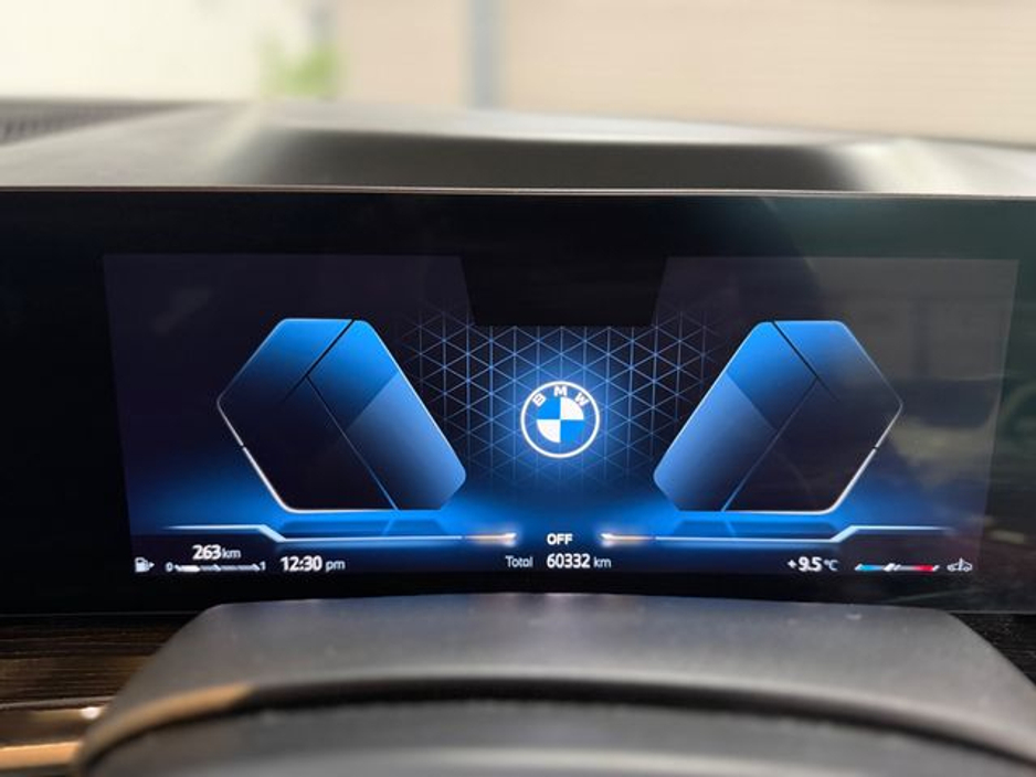 2024 BMW X5 - image 14