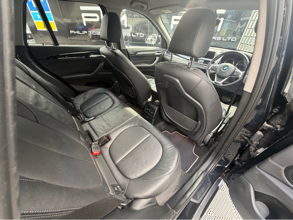 2021 BMW X1 - image 12