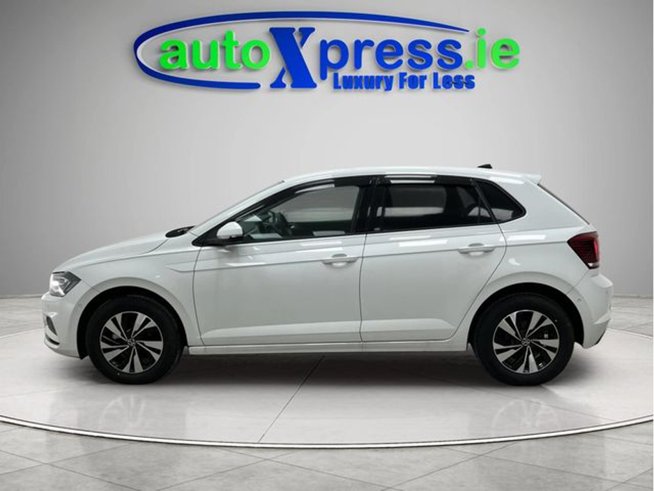 2021 Volkswagen Polo 1.0 TSI Automatic, Reversing camera LOW MILES €20,495