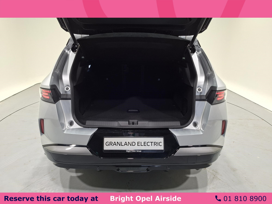 2026 Opel Grandland - image 13