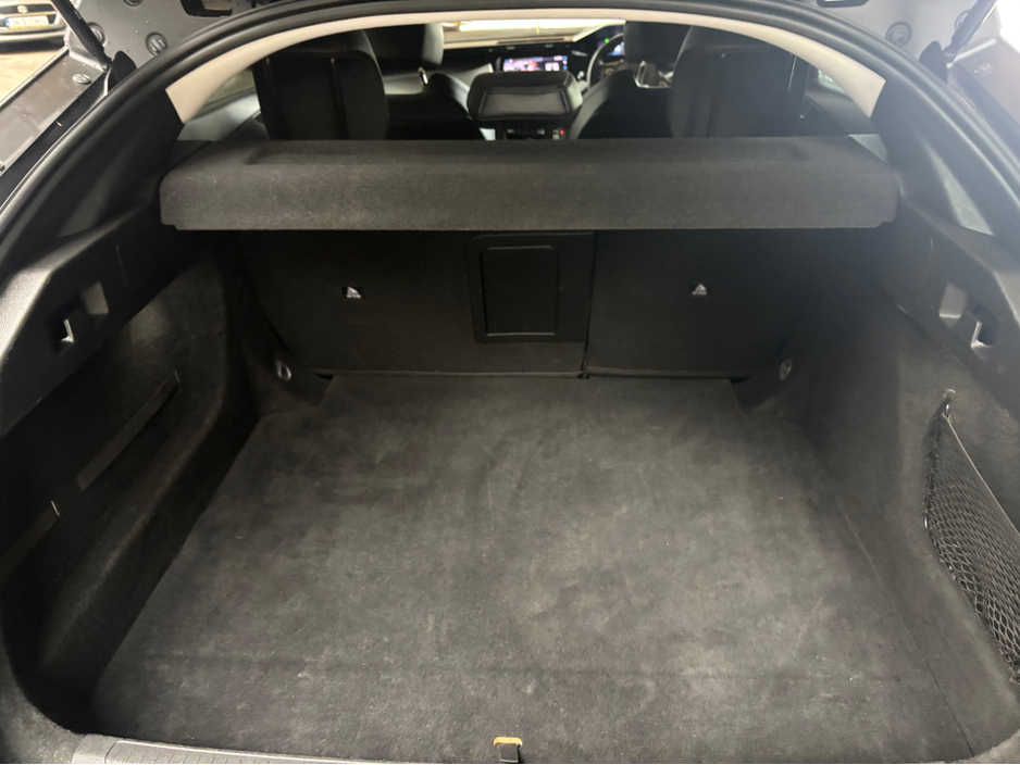 2023 Peugeot 408 - image 5