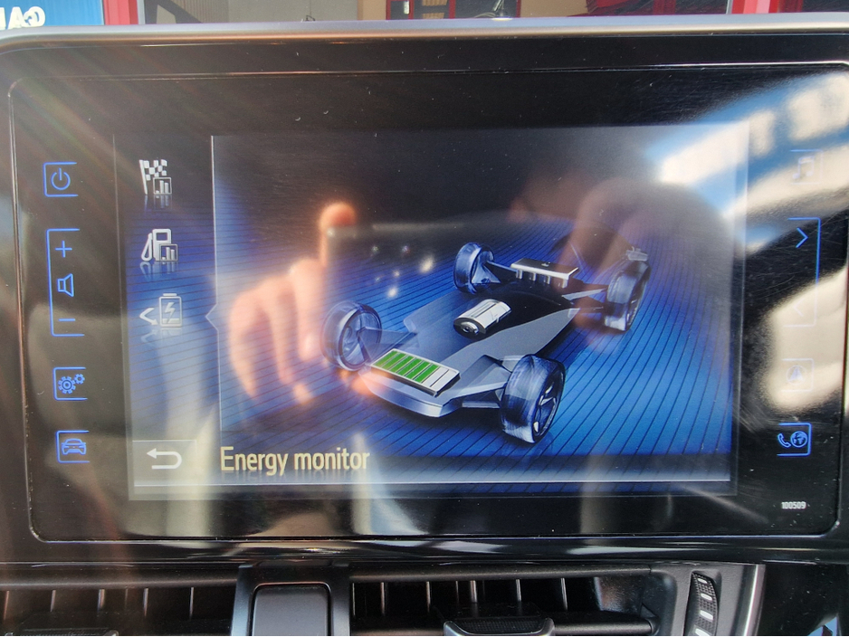 2018 Toyota C-HR - image 23