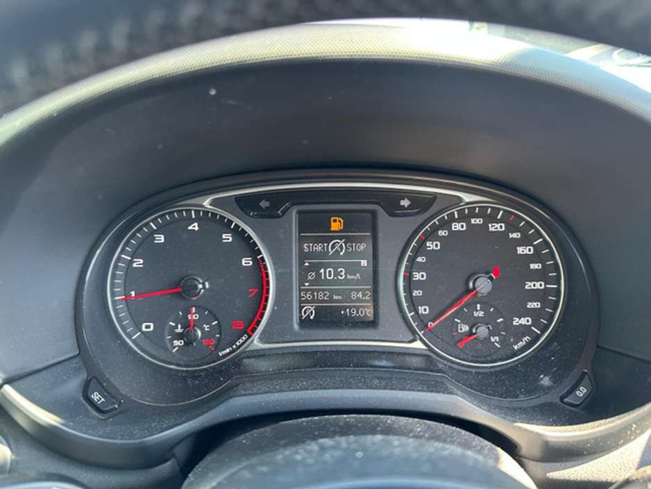 2015 Audi A1 - image 16