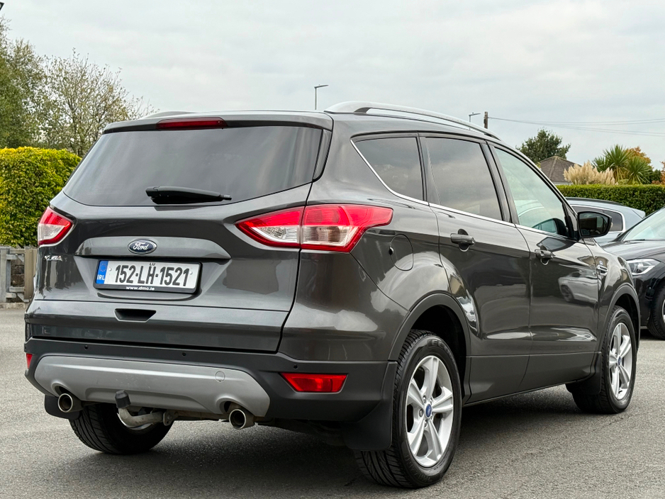 2015 Ford Kuga - image 4