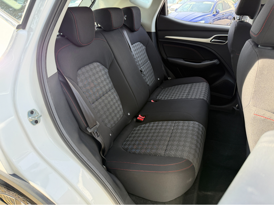 2024 MG ZS - image 20
