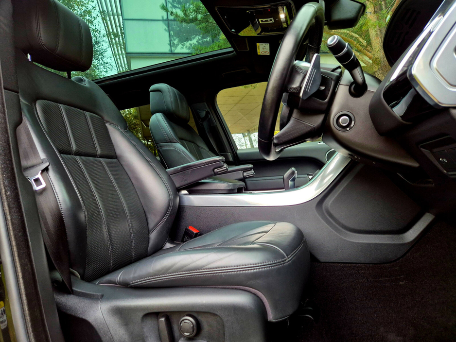 2021 Land Rover Range Rover Sport - image 10