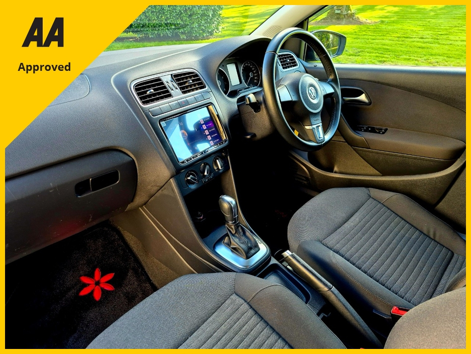 2014 Volkswagen Polo - image 20