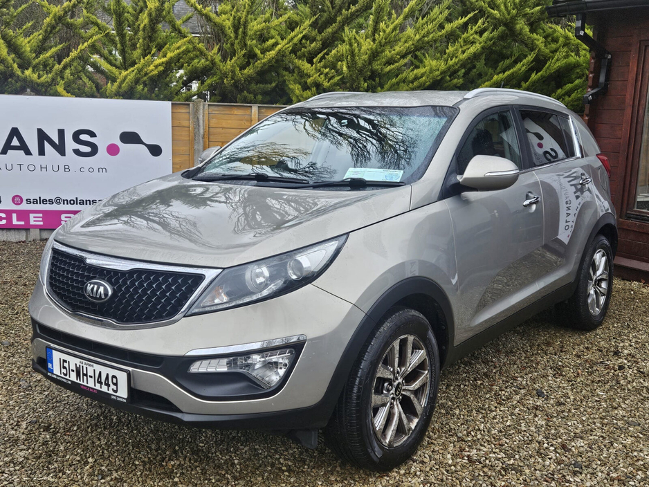 2015 Kia Sportage - image 3