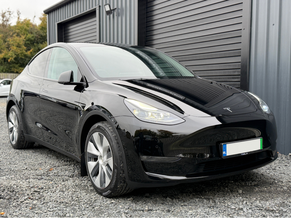 2023 Tesla Model Y MODEL Y LONG RANGE AWD €32,950