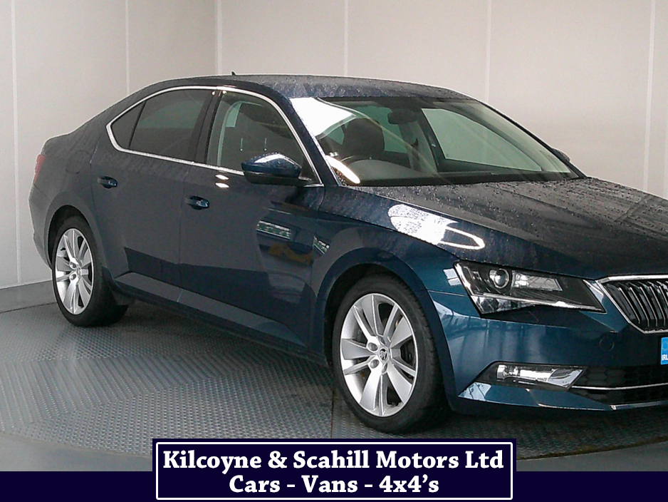 2017 Skoda Superb - image 10