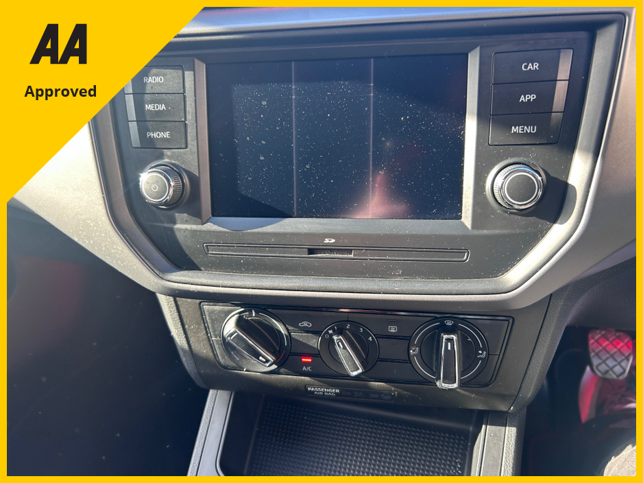 2020 SEAT Ibiza - image 19