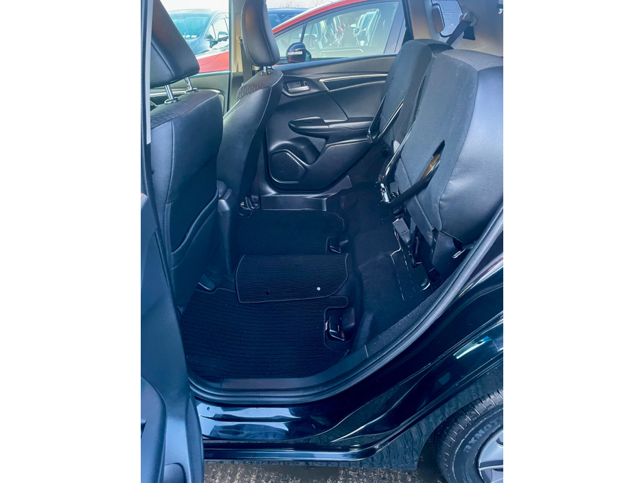 2016 Honda Fit  €9,199