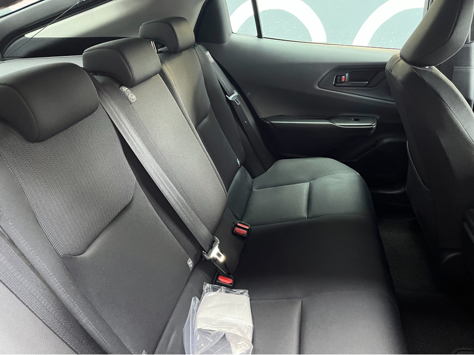 2025 Toyota Prius - image 11