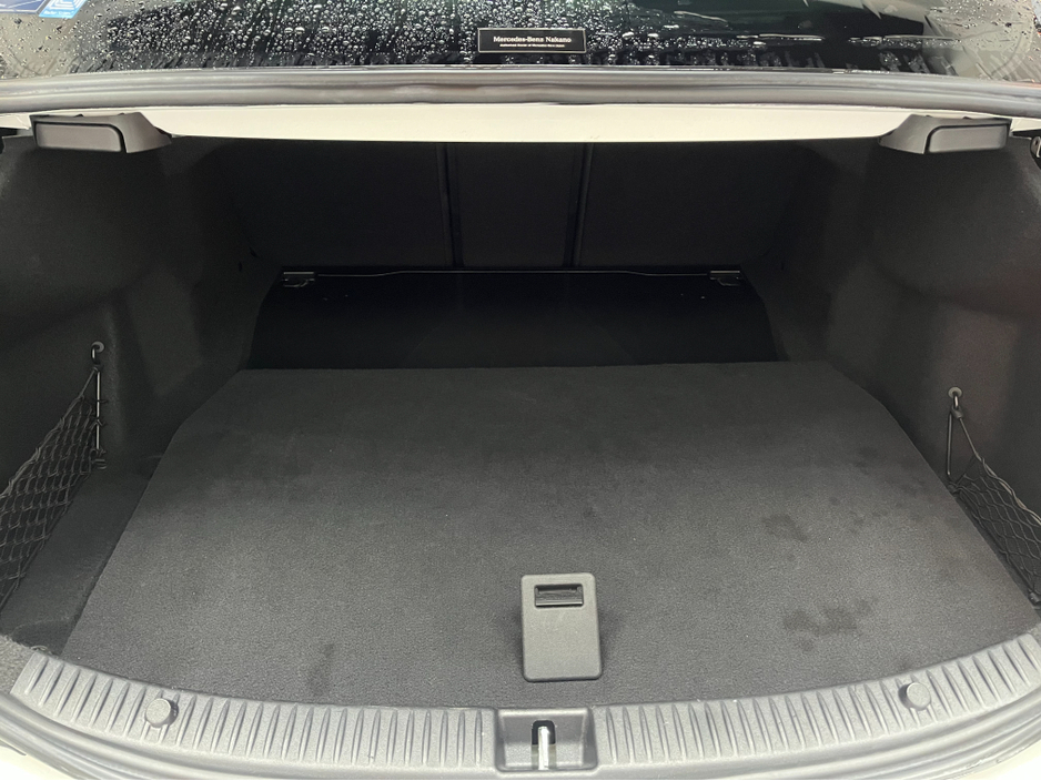 2016 Mercedes-Benz C Class €20950! 2016 MERCEDES-BENZ C220D AVANTGARDE AMG LINE 2.0 AUTOMATIC / CRUISE CONTROL / REVERSE CAMERA / ELECTRIC MEMORY & HEATED SEATS / PADDLE SHIFTERS / AMBIENT LIGHTS AND MORE €20,950