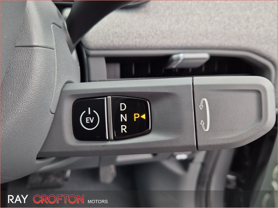 2026 Kia EV3 - image 9