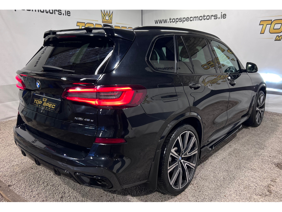 2021 BMW X5 XDRIVE45E M SPORT AUTO €57,400